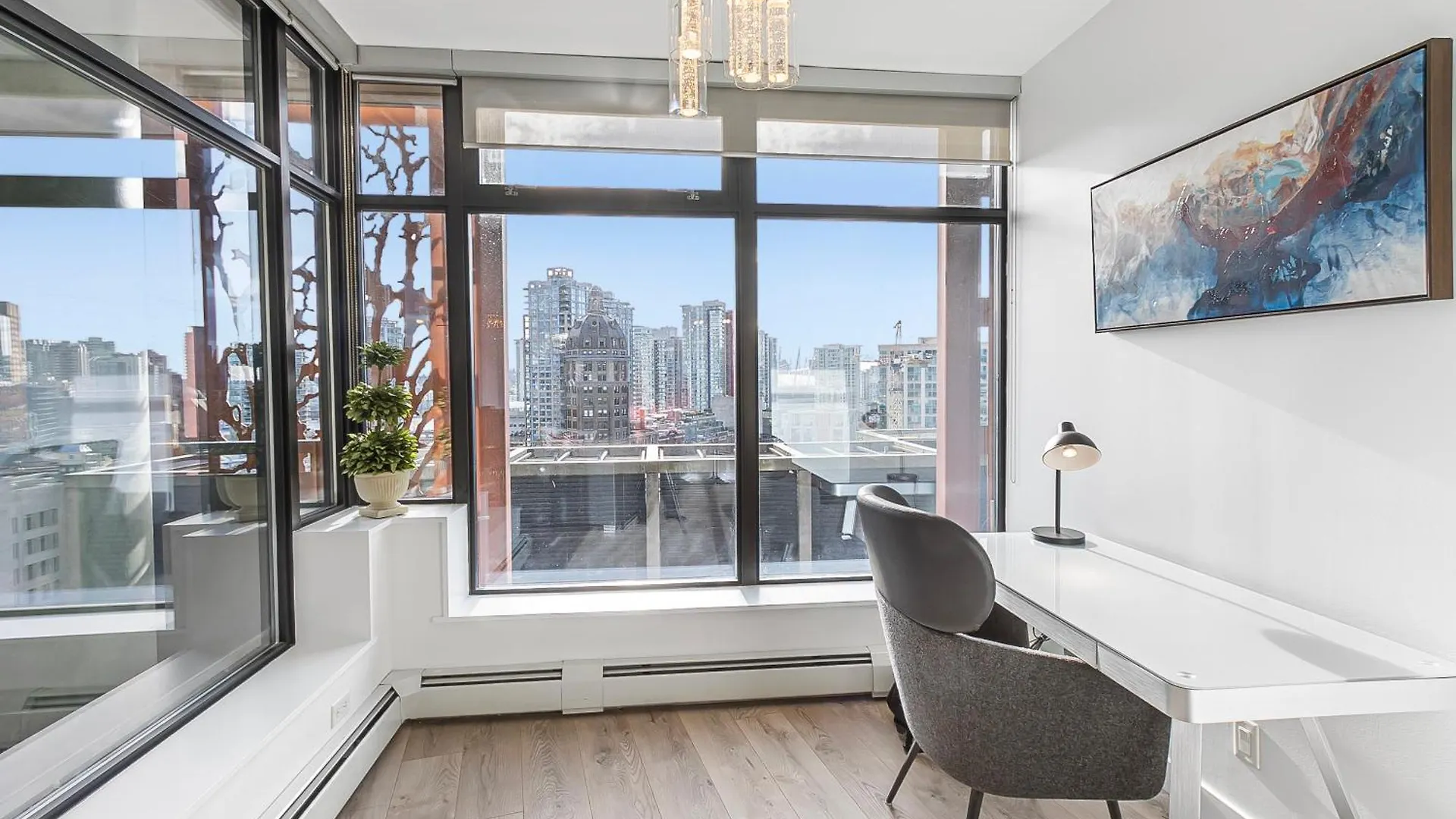 Spacious Modern High-Rise With Ocean & City Views Vancouver 0*,  Canada