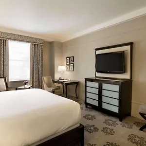 Fairmont Отель